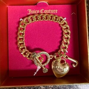 Juicy Couture Gold Heart Charm and J charm Toggle Bracelet. Nwt